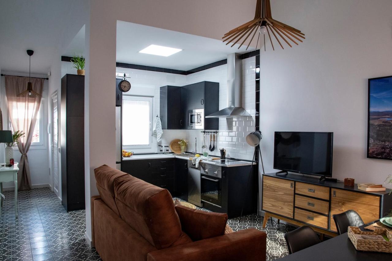 Apartamentos Rurales Helechosa, Las Tres Penas Exteriör bild